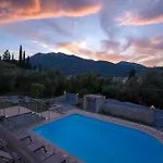 Theros 2 Апартаменты Geni (Lefkada)