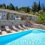 Theros 2 Апартаменты Geni (Lefkada)